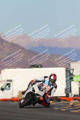 media/Dec-05-2024-Racers Edge (Thu) [[e102e0690b]]/3-B Group/Session 5 (Turn 16)/